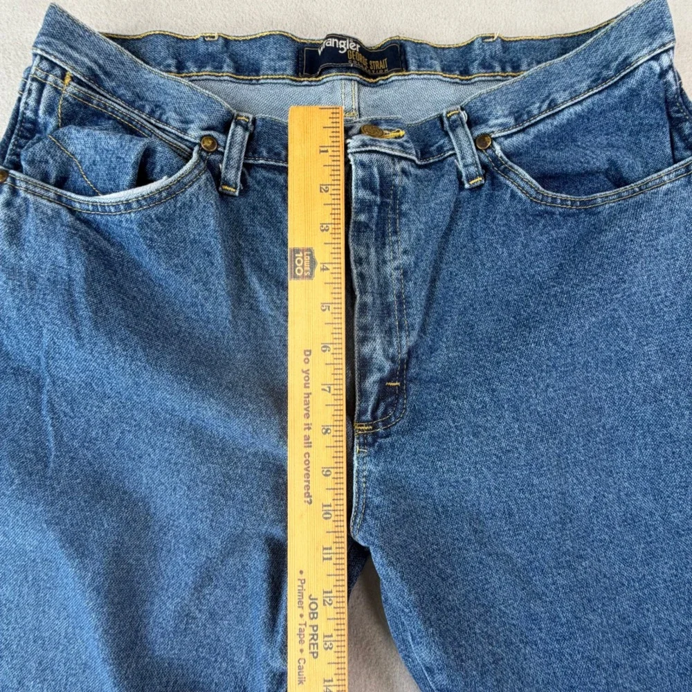 Wrangler George Strait Cowboy Cut Jeans Mens 35x30 Medium Wash Western Denim